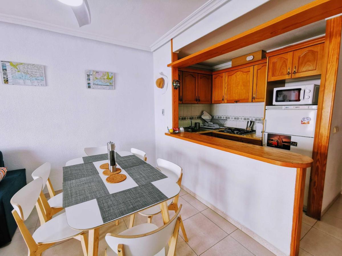 El Sombrero Apartment With Free Wifi Playa Del Cura Торевьиа Экстерьер фото